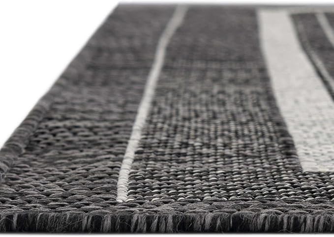 Unique Loom Outdoor Border Collection Area Rug - Soft Border (5' 3" Octagon, Black/ Ivory)