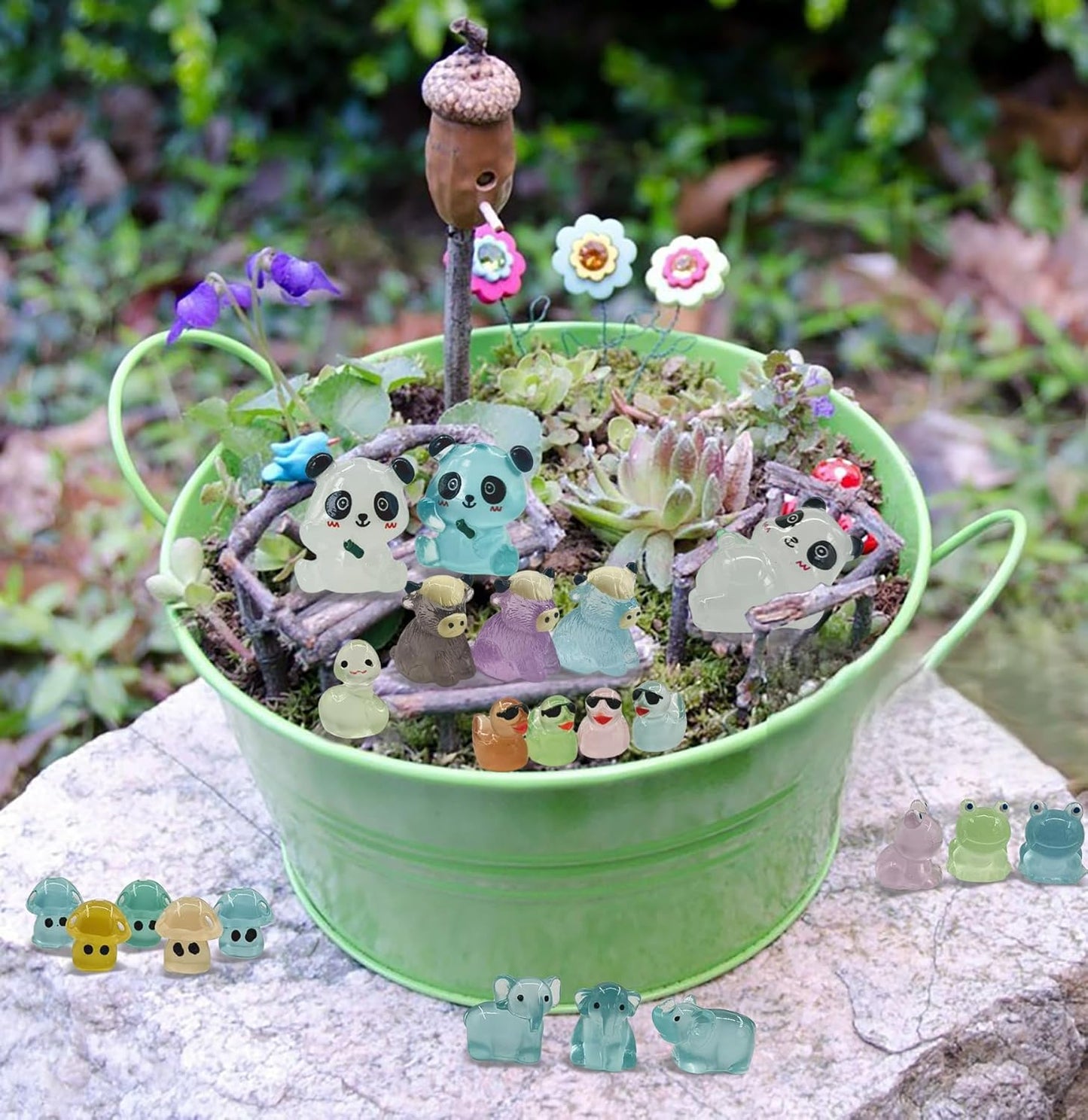 160 Pcs Luminous Mini Resin Animals Tiny Figurines Glow in The Dark Tiny Resin Ducks for Fairy Garden, Miniature Accessories, Crafts, and Decor