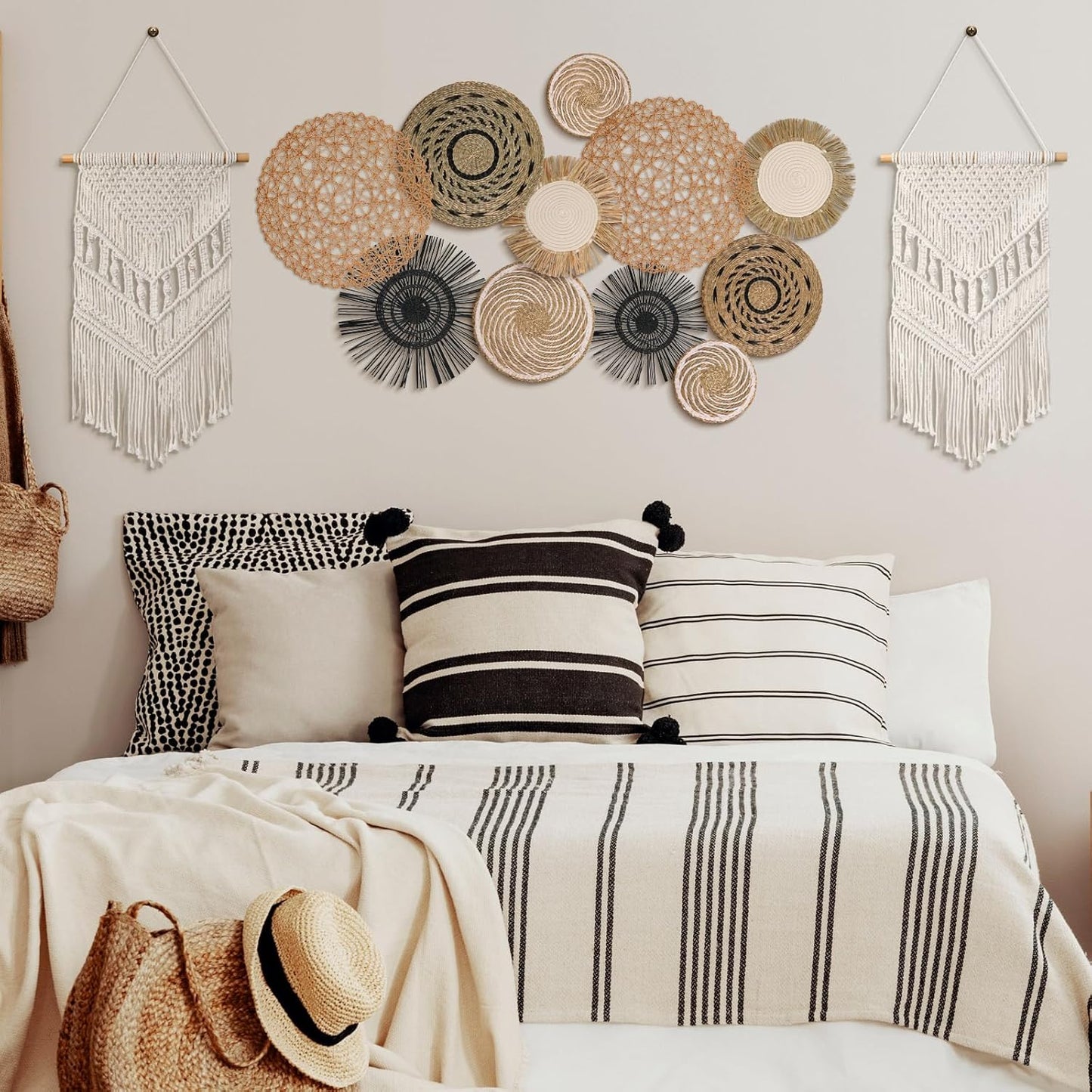 Tatuo 11 Pcs Boho Wall Basket Decor Decorative Bulrush Woven Basket Wall Decor Art Round Farmhouse Hanging Baskets for Kitchen Rustic Home Summer Decorations, Multi Sizes(Flower)