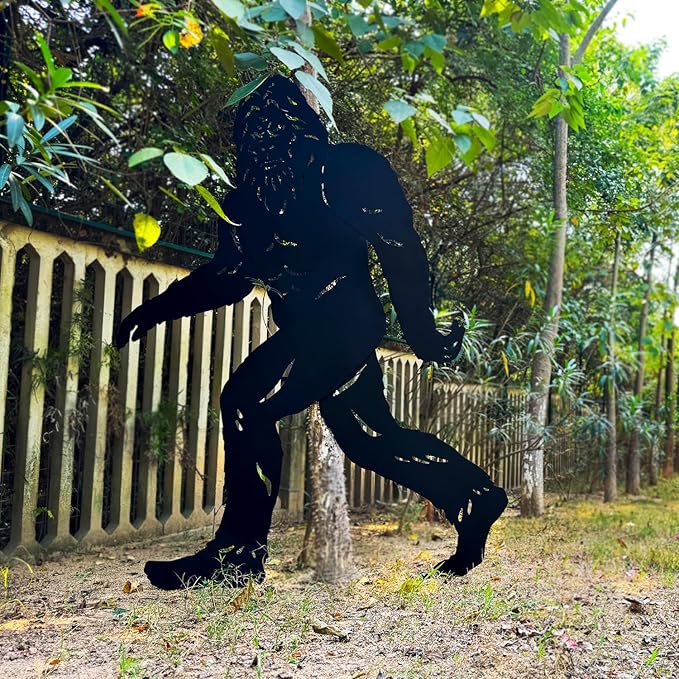 7.4ft Bigfoot Metal Outdoor Decor Big Foot Sasquatch Gifts for Men/Women Bigfoot Silhouette Statues for Yard Art, Patio, Lawn, Forests, Garden Decor, Yard Display, Garden Decorations