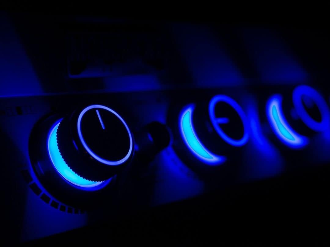 Monument Grills Larger 4-Burner Propane Gas Grills Stainless Steel with Cooking Plate(2 items)