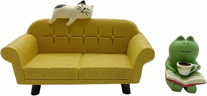 Miniature Figurines Set - Cute Frog & Cat with Mini Sofa, Tiny Desk Decor Accessories for Home Office Bedroom Shelf Table Garden Decoration