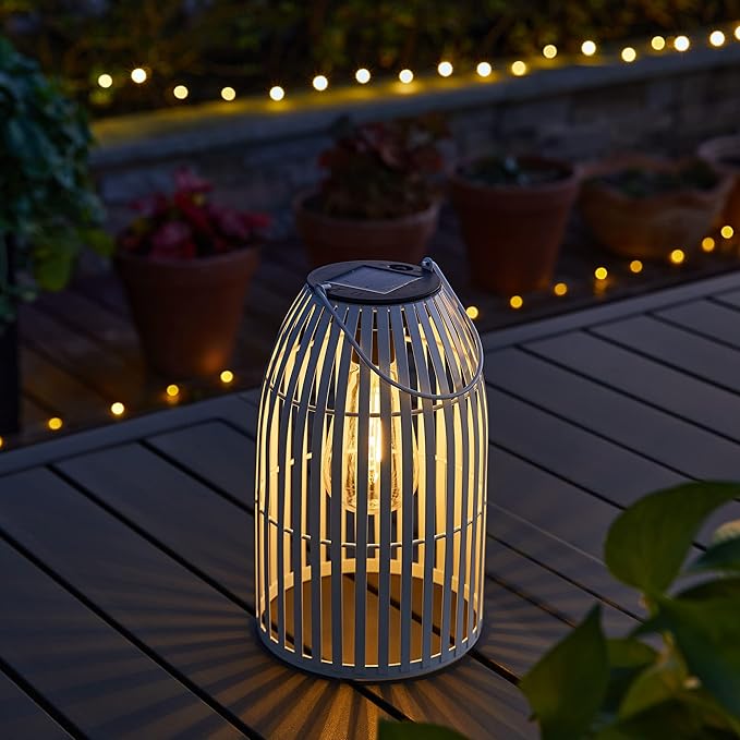 Solar Lantern Outdoor Waterproof Hanging Metal Birdcage Shaped Solar Powered Lantern Decorative Solar Light for Garden / Yard / Patio / Porch