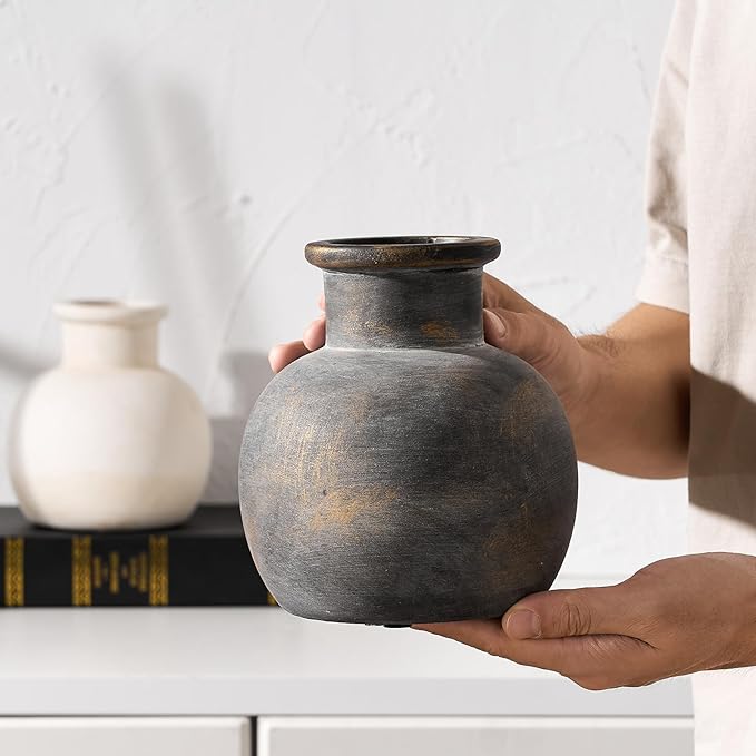 SIDUCAL Ceramic Rustic Farmhouse Vase | 6 Inch Pottery Decorative Flower | Boho | Terracotta Vase for Home Decor Table, Living Room, Bathroom Decoration, Shelf Decor, Mantel, Bronze