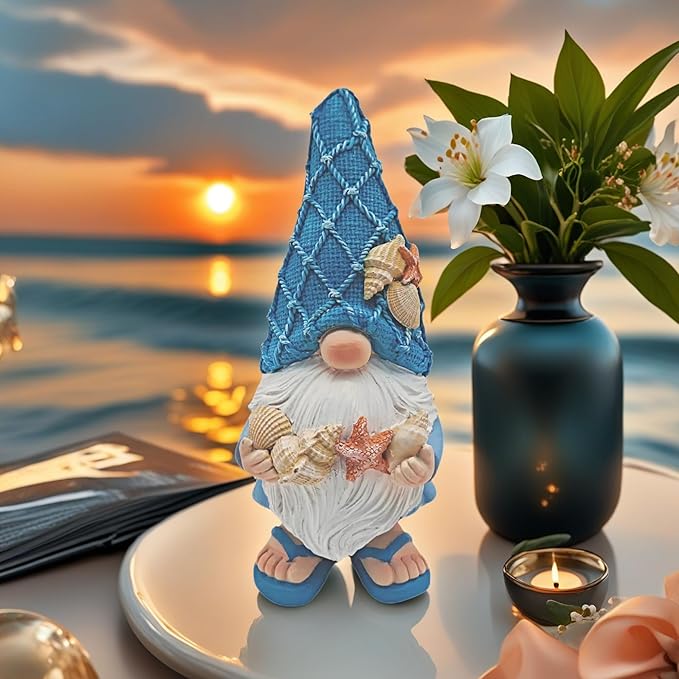 Outdoor Garden Sea Gnome Statue Decoration Indoor Outdoor Resin Beach Gnome Sculpture for Home Office Desktop Bathroom, Summer Pool Decoration Outdoor Gifts (Holding a Shell)