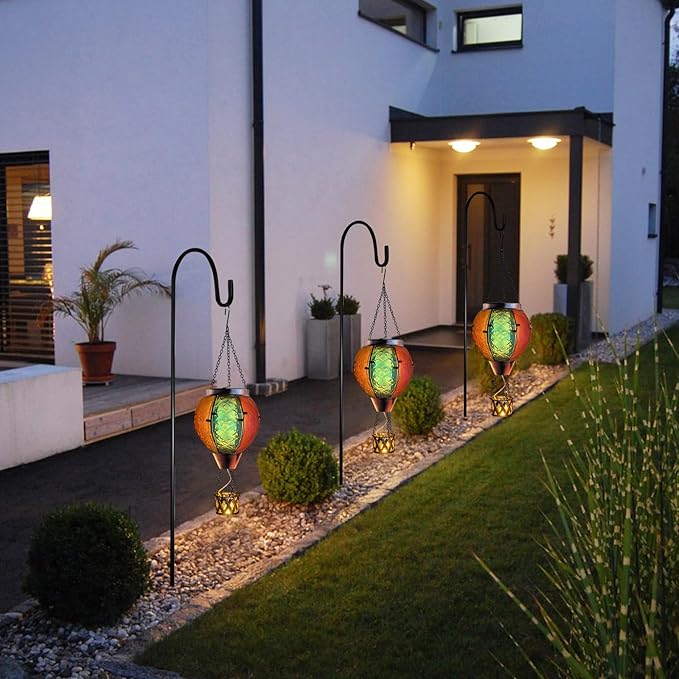 Solar Hot Air Balloon Lantern with Flickering Flame, Hanging Solar Lantern Garden Lights Glass Outdoor Waterproof Candle LED Lights for Garden/Yard/Patio Decor Mother's Day Gifts (Colorful)