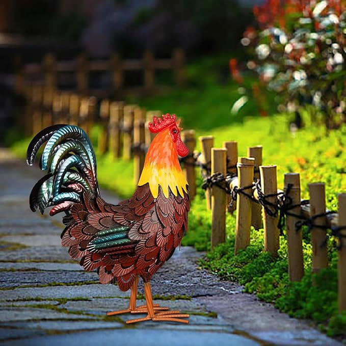 XONOR Metal Rooster Statues, Garden Chicken Decorations, Outdoor Chicken Sculpture, Metal Yard Rooster Artwork for Outdoor, Patio, Backyard and Home Kitchen Decoration (1pc, Red Brown)