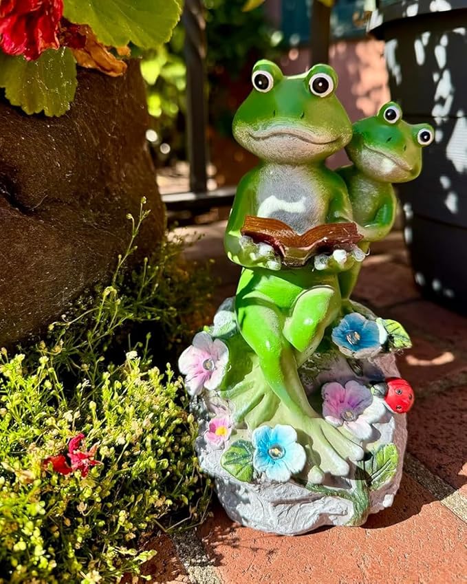 Frog Garden Statue,Frog Garden Decor,Solar Frog Statue Sitting on a Stone Reading a Book with 5 LEDs for Lawn Patio Yard Porch Decoration, Outdoor Garden Decor, yijiayi-008
