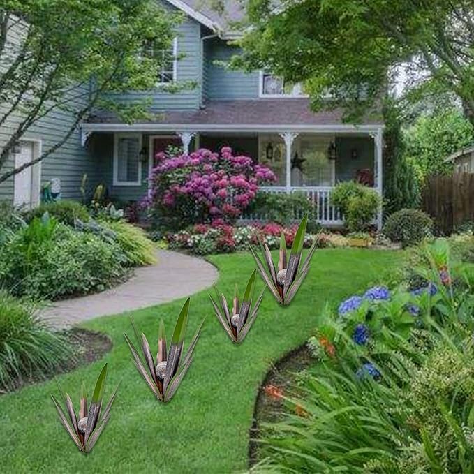 Metal Agave Plant Garden Art, 2 Pack Big Tequila Rustic Sculpture, Rustic Metal Agave Plants Garden Lawn Home Ornaments, for Yard Stakes, Garden Figurines, Outdoor Patio (2 PCS Green with Light)