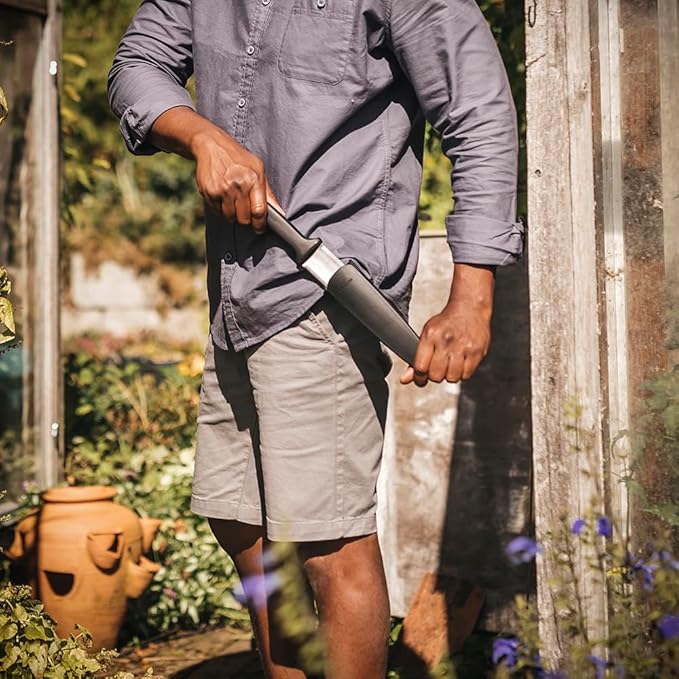 Fiskars Hori Hori Garden Knife with Sheath, Multi-Purpose Heavy Duty Gardening Hand Tool for Weeding, Planting, Digging with Hanging Hole