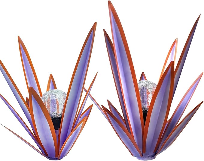 Metal Agave Plant Garden Art, 2 Pack Tequila Rustic Sculpture, Rustic Metal Agave Plants Garden Lawn Home Ornaments, for Yard Stakes, Garden Figurines, Outdoor Patio (2 PCS Purple with Light)