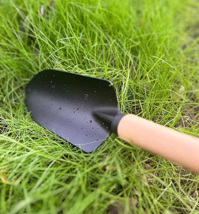 3 Pieces Garden Tools Set-Garden Rake Trowel, Gardening Tools with Wood Handle,Iron Crafts Gardening Work Kit with Solid Wood Ergonomic Handle Tools Succulent Gift Set Outdoor Gardening Tools(Black)