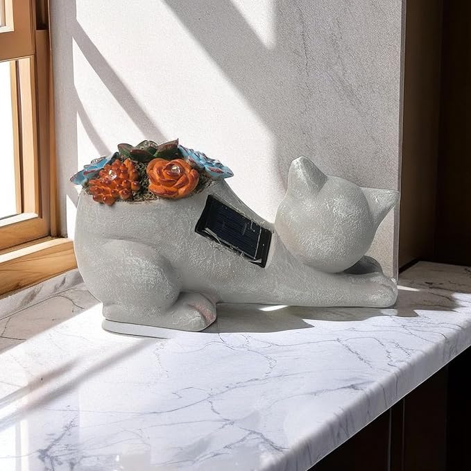 Cat Garden Figurines Outdoor Decor Solar Statue with LED Lights for Patio Lawn Yard Art Decoration Housewarming Garden Gift