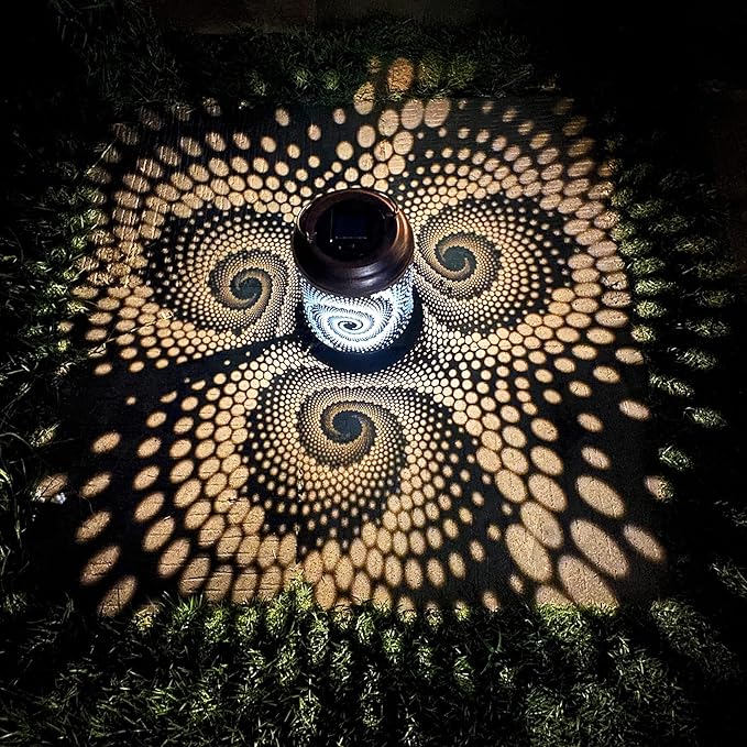 Solar Lanterns Outdoor Hanging Lantern Metal Waterproof LED Lantern with Solar Powered Garden Patio Decorations Decor Lantern with Handle Christmas Gift Idea