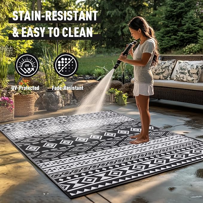 WILDROOTS 8x10 Feet Black and White Plastic Outdoor Rug, Stain Resistant Waterproof Reversible Outdoor Patio Rug, Fade Resistant Camping Rug