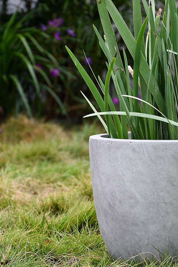 Kante 18 Inch Dia Round Concrete Planter, Indoor Outdoor Large Plant Pot with Drainage Hole and Rubber Plug for Home Patio Garden, Natural Concrete