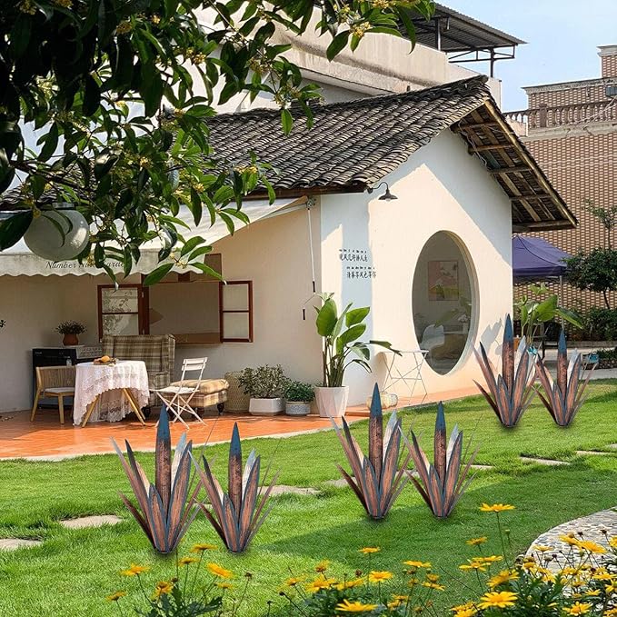2 PCS Metal Agave Sculpture Decoration, Vintage Country Hand-Painted Sculpture DIY Metal Agave Plant, Home Garden Courtyard Lawn Outdoor Decoration (2PCS)