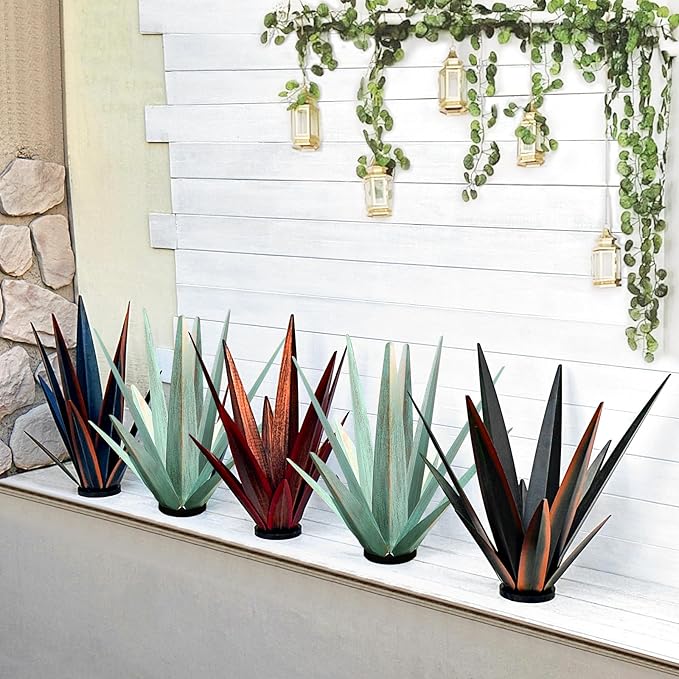 Large Tequila Rustic Sculpture, Rustic Metal Agave Plants for Outdoor Patio Yard, Home Decor Hand Painted Metal Agave Garden Yard Statue, Outdoor Lawn Ornaments (Mint Green - L (W/ Solar Light))