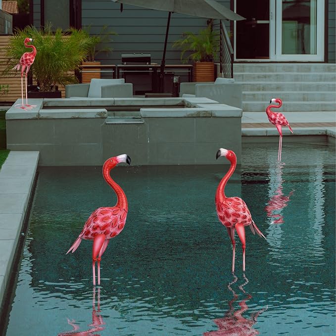 XONOR Metal Flamingo Garden Statues Red Flamingo Yard Art Outdoor Sculptures for Home Patio Lawn Backyard Décor, Set of 2