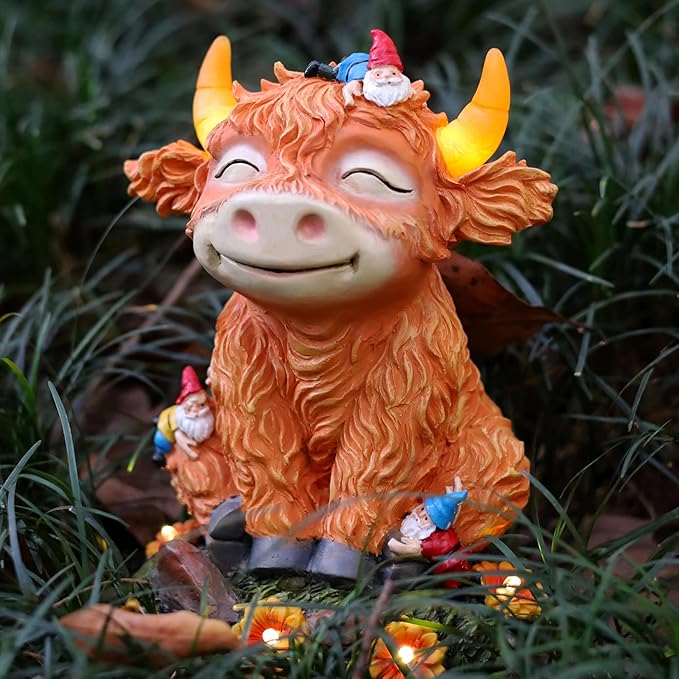 Solar Garden Statue Highland Cow Figurine with Funny Gnomes Garden Outdoor Decor for Yard Patio Lawn Christmas Housewarming Gifts for Women,Mom,Grandma