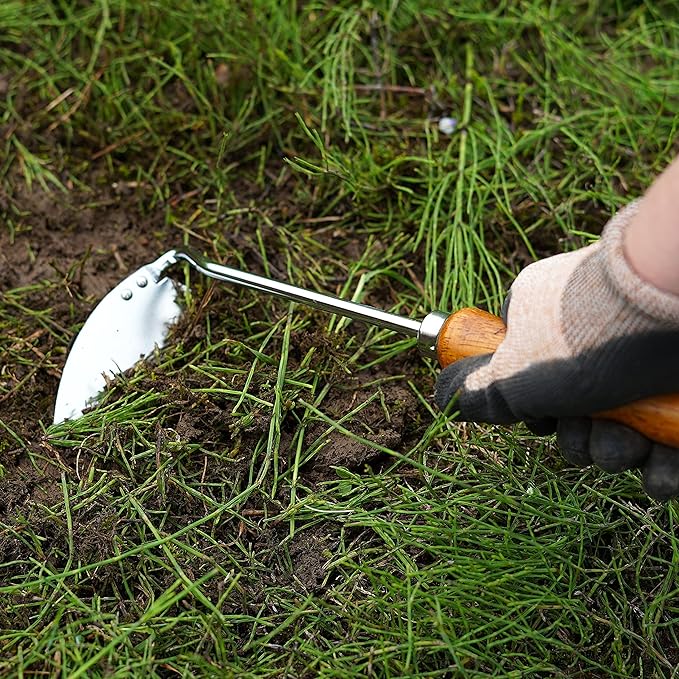 Japanese Weeding Tool Nejiri Gama Weeding Hoe Sharp Japanese Steel with Wood Handle, Nejiri Gama Weeding Sickle, Made in Japan, Hand Weeder Tool for Garden, Silver