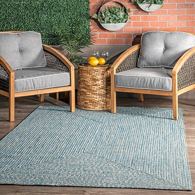 nuLOOM 3' x 5' Solid Hand Braided Indoor/Outdoor Area Rug, Pet-Friendly, High Traffic, Weather Resistant, for Patio, Balcony, Bedroom, Living Room, Dining Room, Wynn Aqua